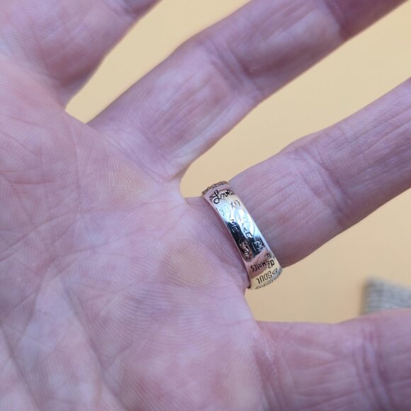 Size 7.75 Sterling Silver Whimsical Sisters Family Band Ring A4766 - Picture 4 of 8